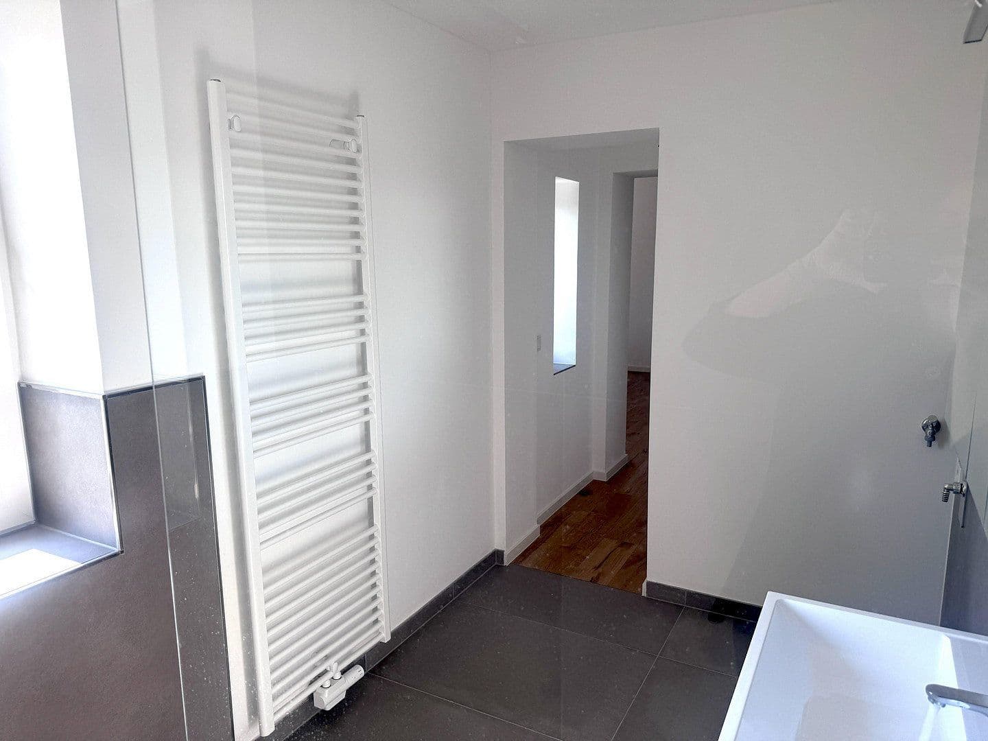 Prenájom bytu 4-izbový 107 m², Am Schießberg 4, Herborn, Hesensko Prenájom bytu 4-izbový 107 m², Am Schießberg 4, Herborn, Hesensko