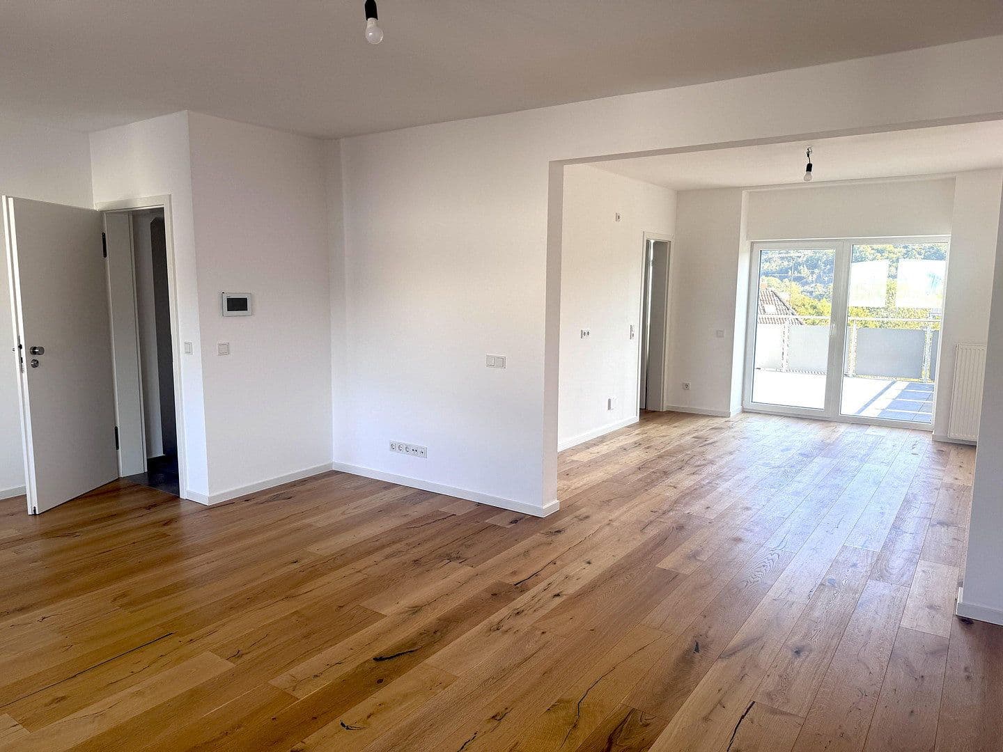 Prenájom bytu 4-izbový 107 m², Am Schießberg 4, Herborn, Hesensko Prenájom bytu 4-izbový 107 m², Am Schießberg 4, Herborn, Hesensko