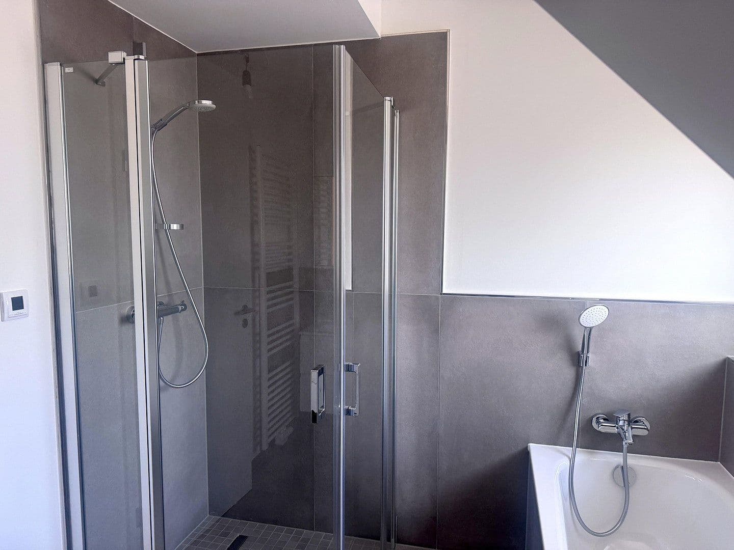 Prenájom bytu 4-izbový 107 m², Am Schießberg 4, Herborn, Hesensko Prenájom bytu 4-izbový 107 m², Am Schießberg 4, Herborn, Hesensko