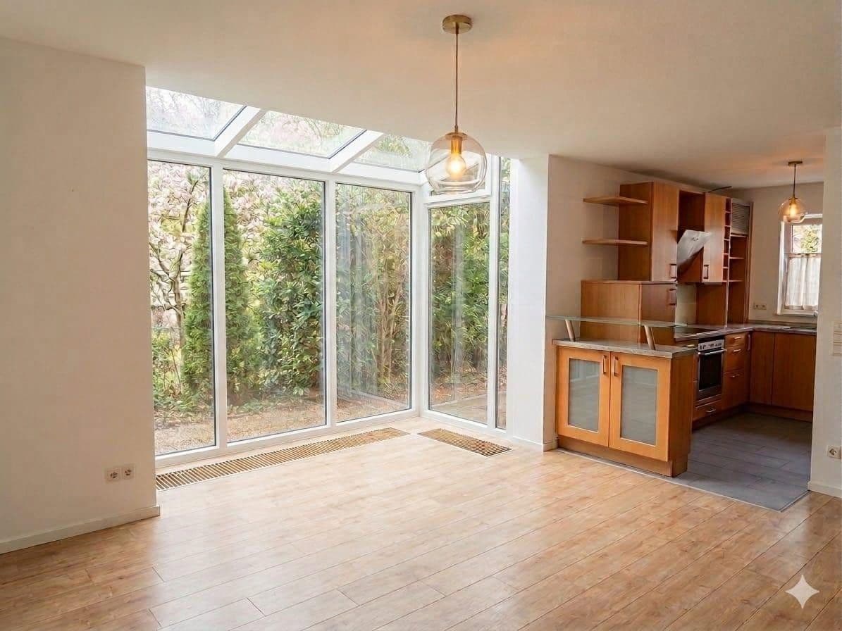 Predaj domu 117 m², pozemek 184 m², Unterschleißheim, Bavorsko Predaj domu 117 m², pozemek 184 m², Unterschleißheim, Bavorsko