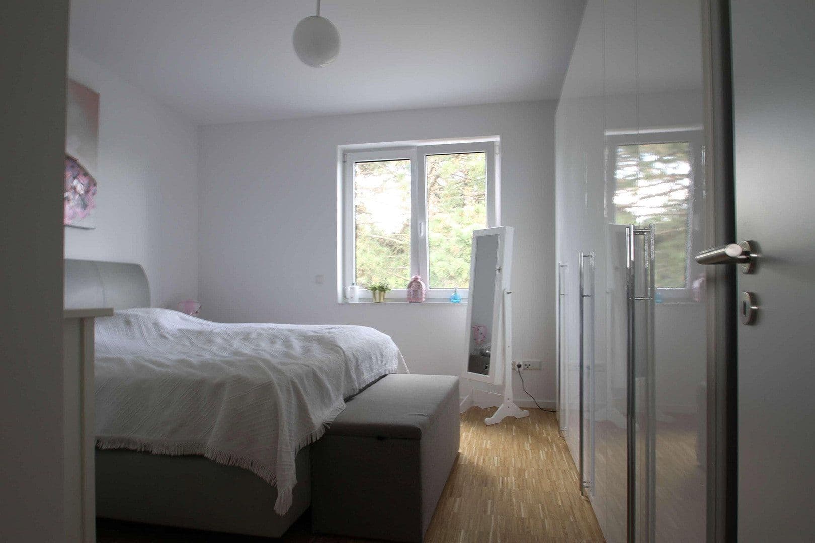 Predaj bytu 3-izbový 92 m², Dornheckenstr. 34a, Bonn, Severné Porýnie - Westfálsko Predaj bytu 3-izbový 92 m², Dornheckenstr. 34a, Bonn, Severné Porýnie - Westfálsko