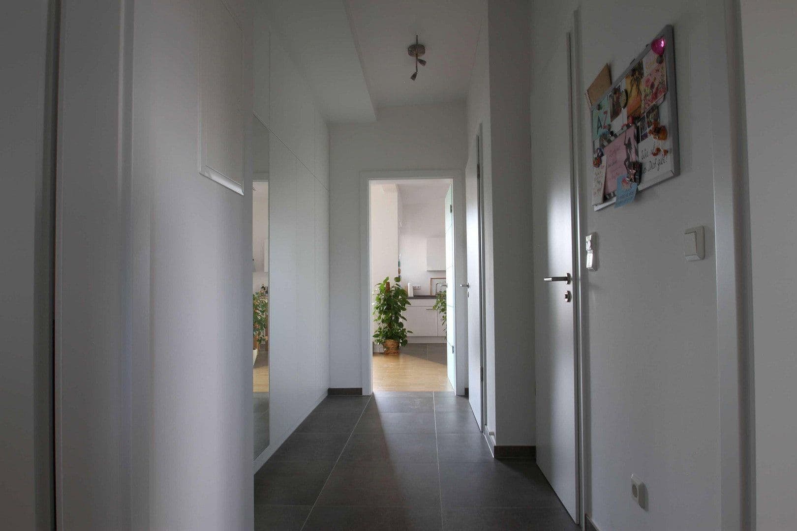 Predaj bytu 3-izbový 92 m², Dornheckenstr. 34a, Bonn, Severné Porýnie - Westfálsko Predaj bytu 3-izbový 92 m², Dornheckenstr. 34a, Bonn, Severné Porýnie - Westfálsko