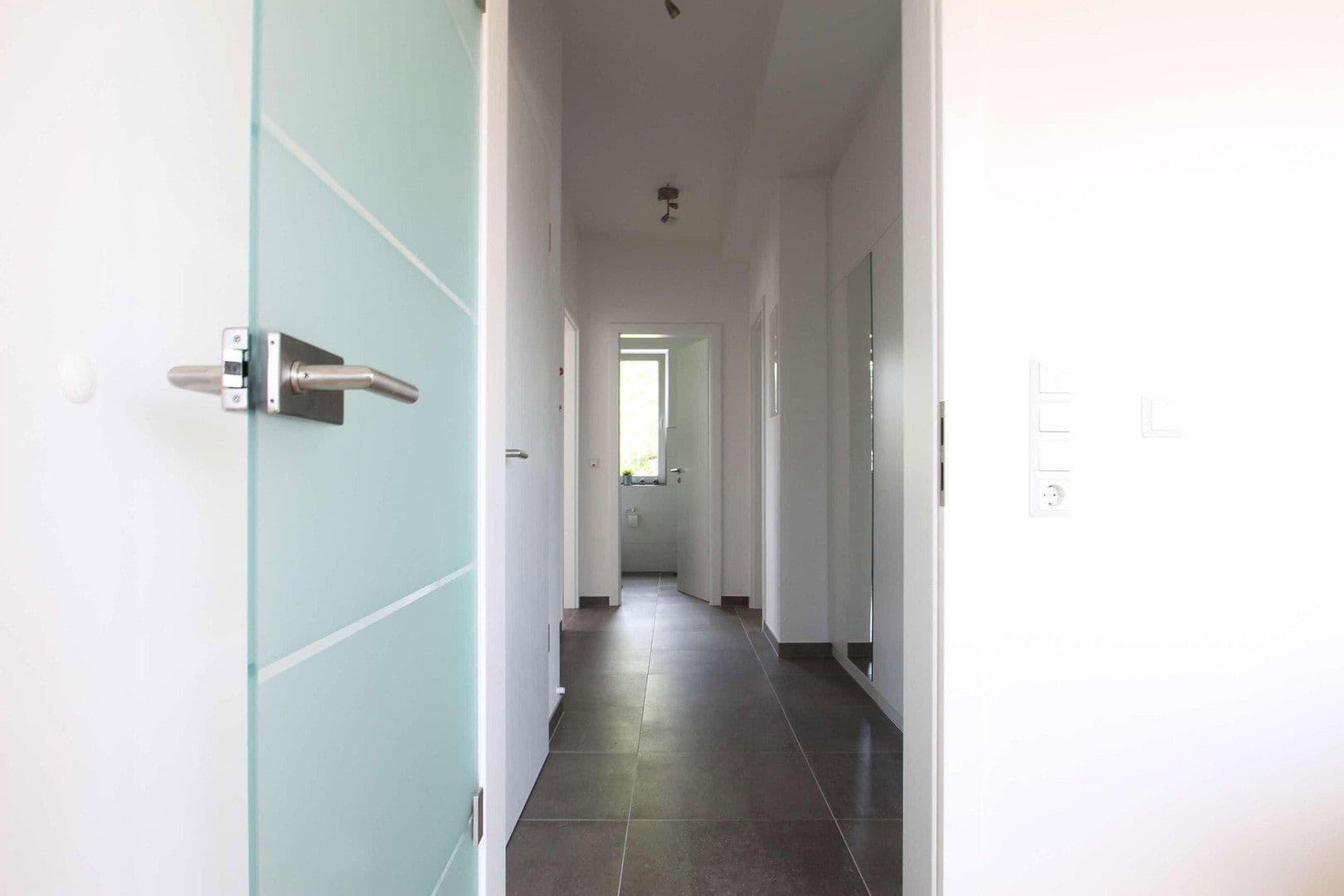 Predaj bytu 3-izbový 92 m², Dornheckenstr. 34a, Bonn, Severné Porýnie - Westfálsko Predaj bytu 3-izbový 92 m², Dornheckenstr. 34a, Bonn, Severné Porýnie - Westfálsko