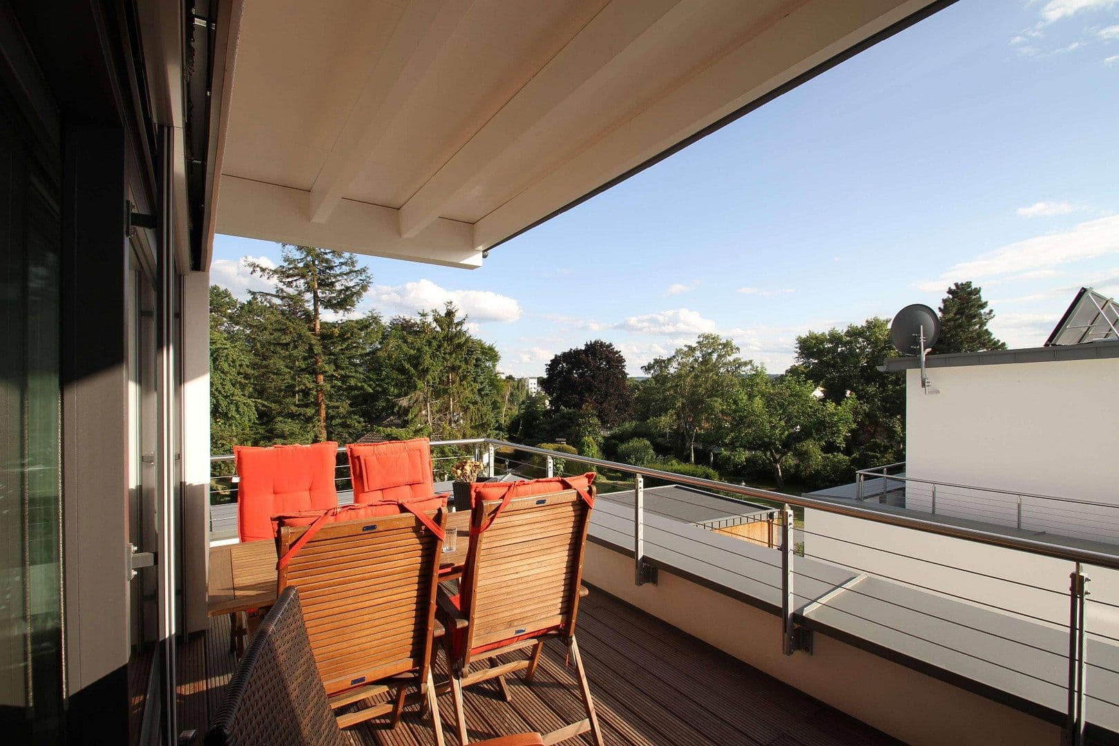 Predaj bytu 3-izbový 92 m², Dornheckenstr. 34a, Bonn, Severné Porýnie - Westfálsko Predaj bytu 3-izbový 92 m², Dornheckenstr. 34a, Bonn, Severné Porýnie - Westfálsko
