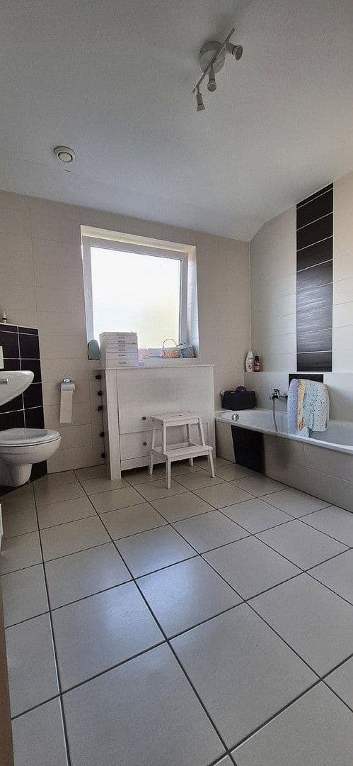 Predaj domu 220 m², pozemek 759 m², Apensen, Dolné Sasko Predaj domu 220 m², pozemek 759 m², Apensen, Dolné Sasko