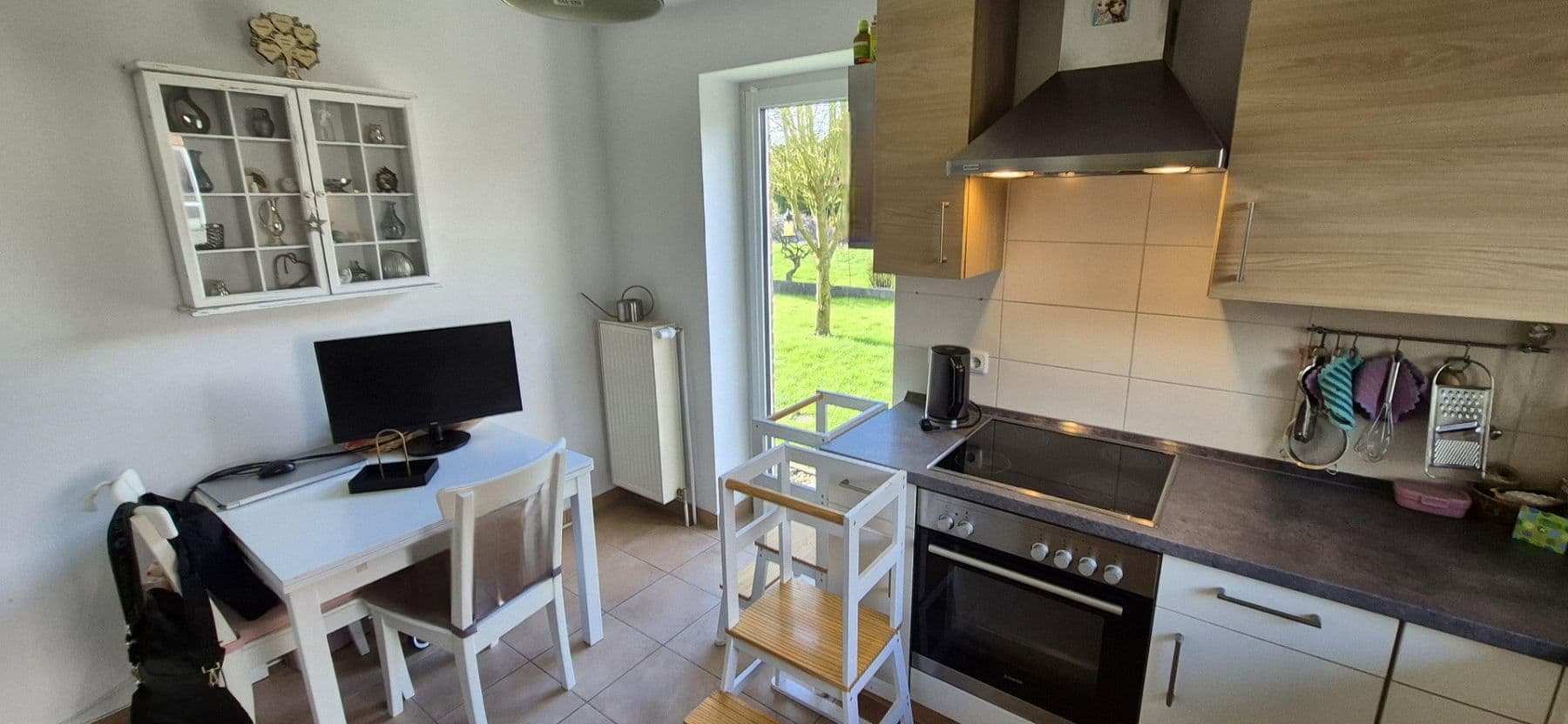 Predaj domu 220 m², pozemek 759 m², Apensen, Dolné Sasko Predaj domu 220 m², pozemek 759 m², Apensen, Dolné Sasko