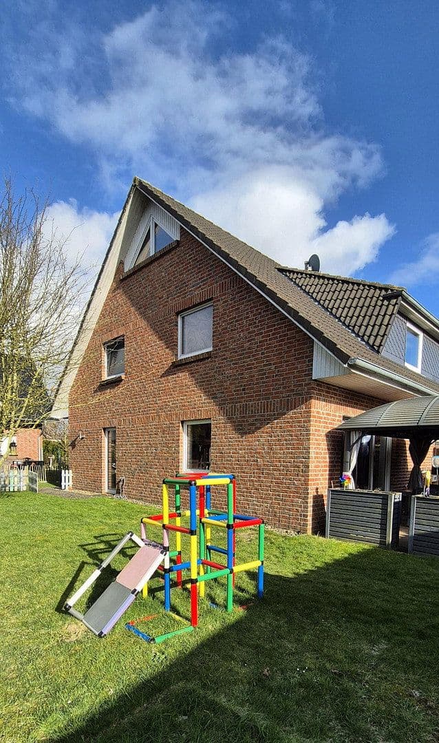 Predaj domu 220 m², pozemek 759 m², Apensen, Dolné Sasko Predaj domu 220 m², pozemek 759 m², Apensen, Dolné Sasko
