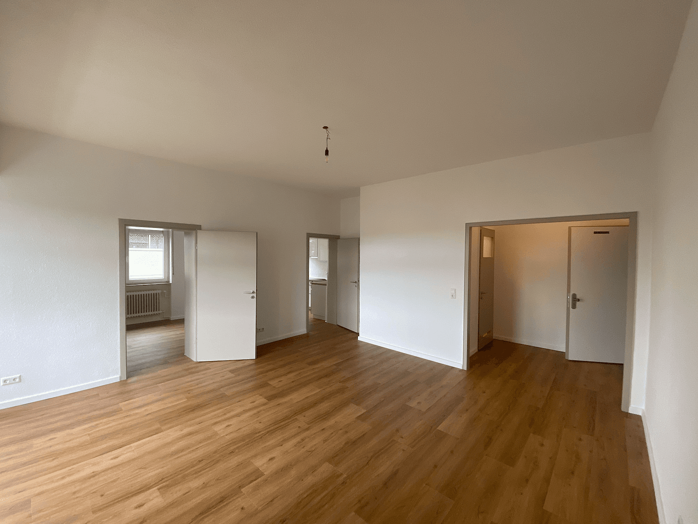 Prenájom bytu 2-izbový 55 m², Hünerbergweg 9a, Lörrach, Bádensko-Wurttembersko Prenájom bytu 2-izbový 55 m², Hünerbergweg 9a, Lörrach, Bádensko-Wurttembersko