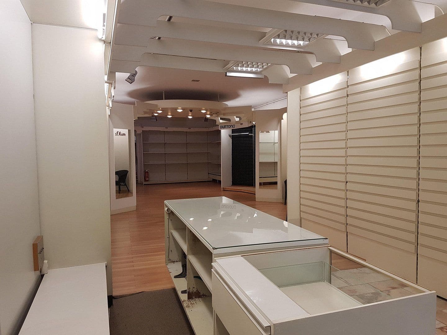 Prenájom nebytového priestoru 130 m², Northeim, Dolné Sasko Prenájom nebytového priestoru 130 m², Northeim, Dolné Sasko