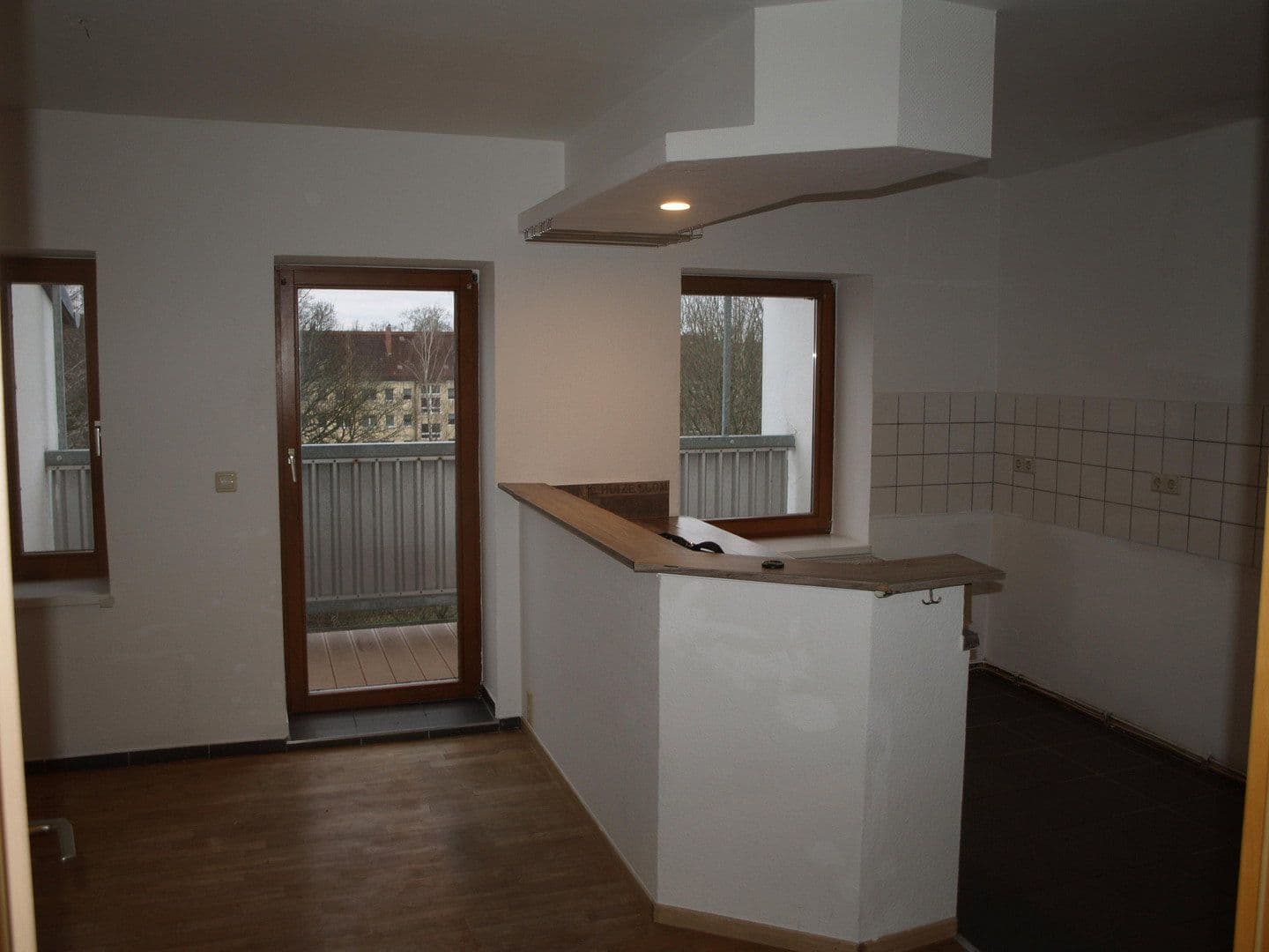 Prenájom bytu 3-izbový 95 m², Weststr. 43, Chemnitz, Sasko Prenájom bytu 3-izbový 95 m², Weststr. 43, Chemnitz, Sasko