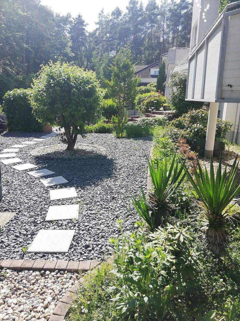Prenájom bytu 3-izbový 89 m², Rödermark, Hesensko Prenájom bytu 3-izbový 89 m², Rödermark, Hesensko