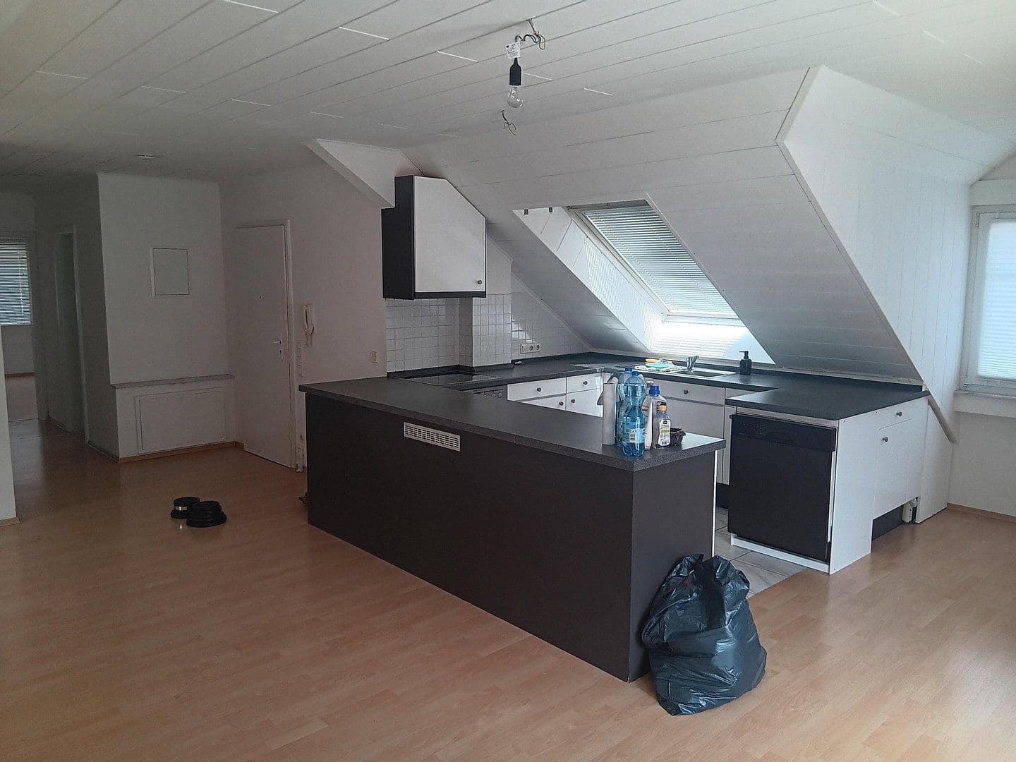 Prenájom bytu 3-izbový 89 m², Rödermark, Hesensko Prenájom bytu 3-izbový 89 m², Rödermark, Hesensko