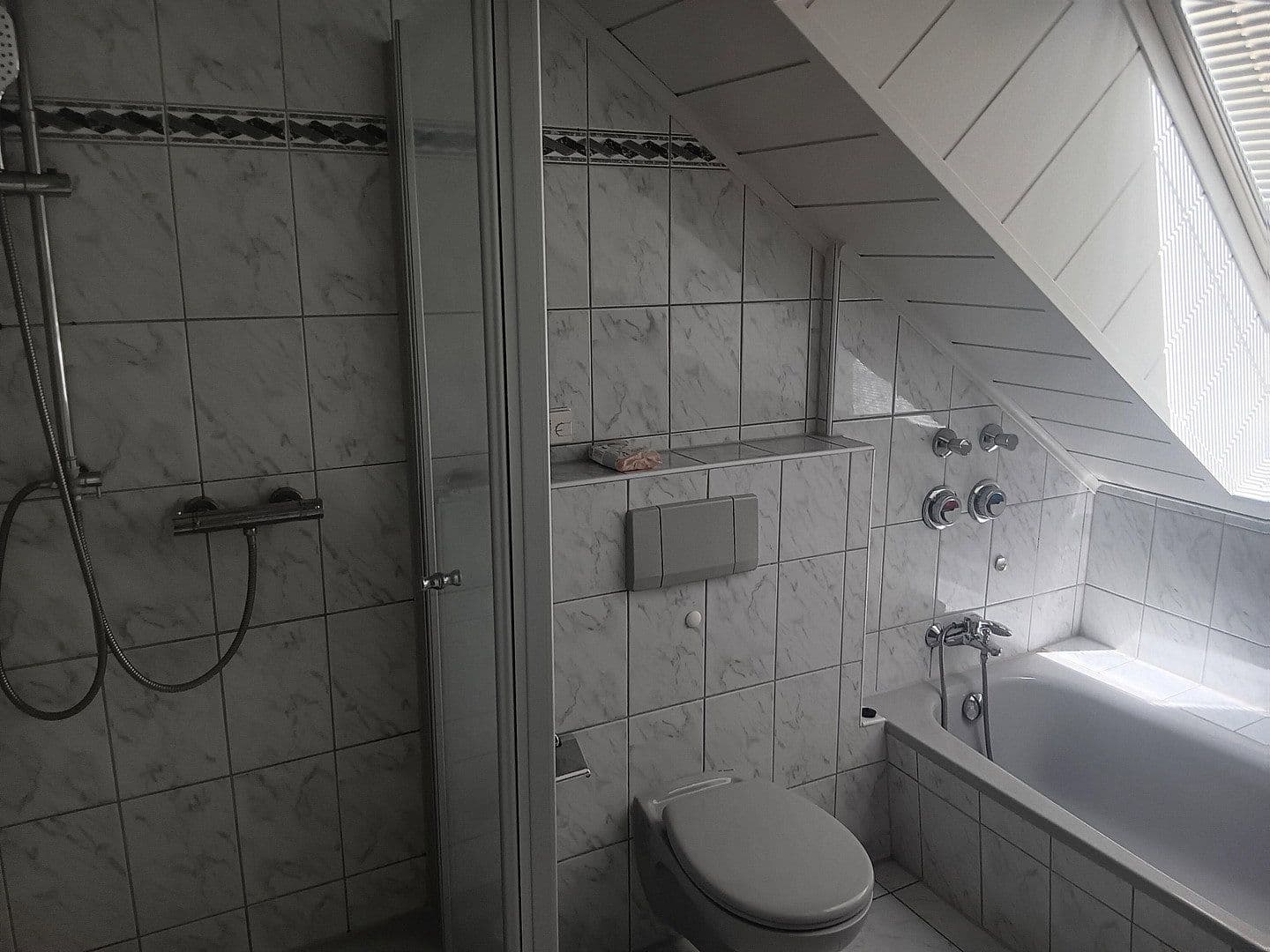 Prenájom bytu 3-izbový 89 m², Rödermark, Hesensko Prenájom bytu 3-izbový 89 m², Rödermark, Hesensko