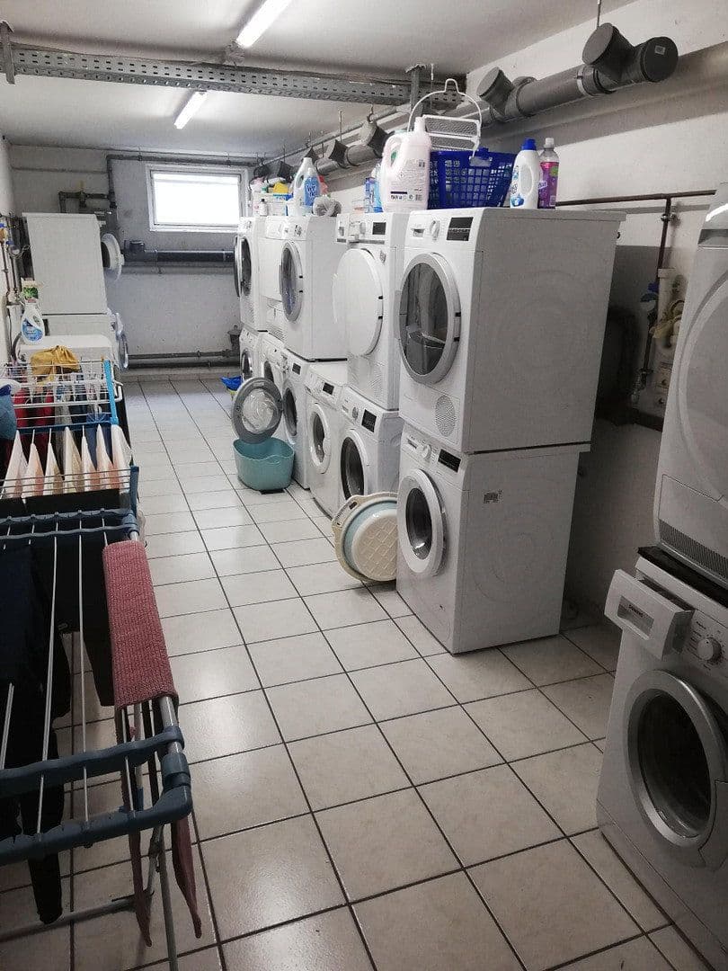 Prenájom bytu 3-izbový 89 m², Rödermark, Hesensko Prenájom bytu 3-izbový 89 m², Rödermark, Hesensko