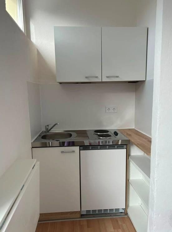 Prenájom bytu 1-izbový 22 m², Klagenfurter Str 3, München, Bavorsko Prenájom bytu 1-izbový 22 m², Klagenfurter Str 3, München, Bavorsko