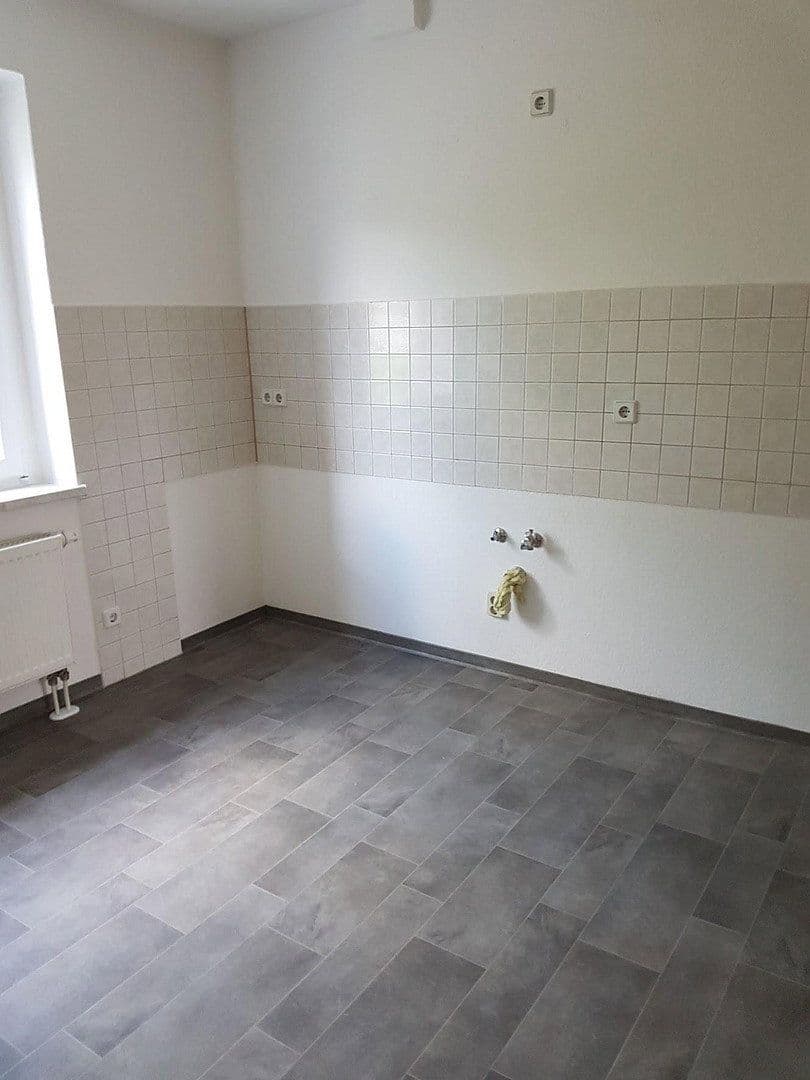 Prenájom bytu 2-izbový 53 m², Abteisstraße 24, Oberlungwitz, Sasko Prenájom bytu 2-izbový 53 m², Abteisstraße 24, Oberlungwitz, Sasko