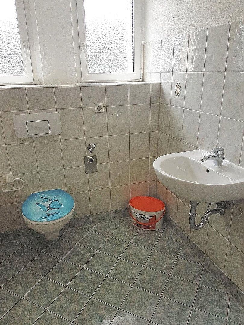 Prenájom bytu 2-izbový 53 m², Abteisstraße 24, Oberlungwitz, Sasko Prenájom bytu 2-izbový 53 m², Abteisstraße 24, Oberlungwitz, Sasko