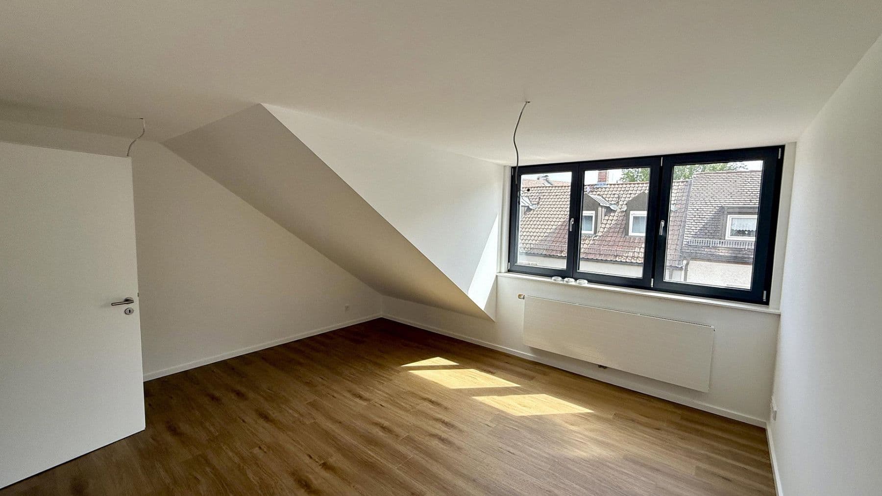 Prenájom bytu 4-izbový 121 m², Stuckstrasse 5, Nürnberg, Bavorsko Prenájom bytu 4-izbový 121 m², Stuckstrasse 5, Nürnberg, Bavorsko