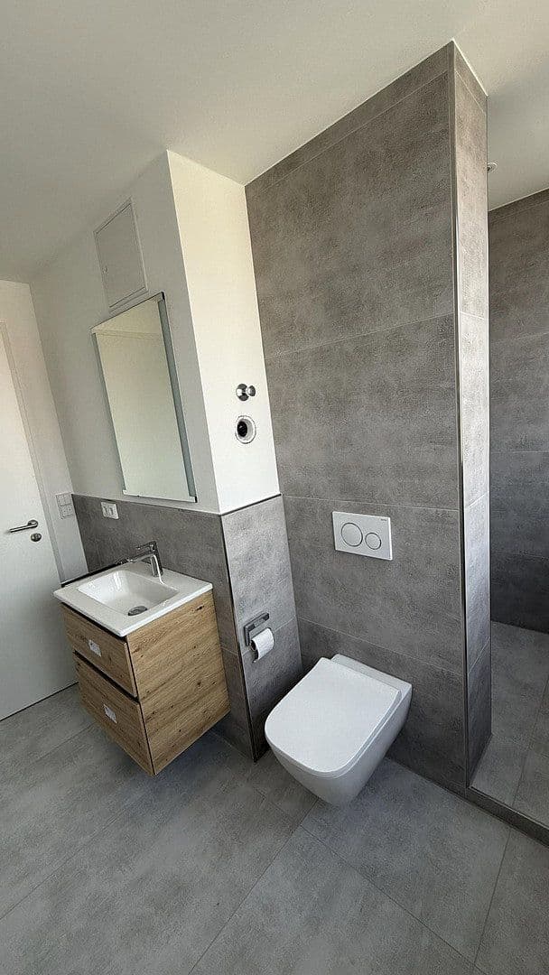 Prenájom bytu 4-izbový 121 m², Stuckstrasse 5, Nürnberg, Bavorsko Prenájom bytu 4-izbový 121 m², Stuckstrasse 5, Nürnberg, Bavorsko