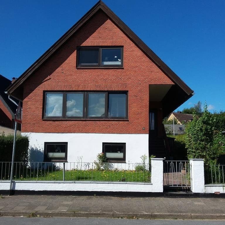 Prenájom domu 51 m², pozemek 800 m², Flensburg, Šlezvicko-Holštajnsko Prenájom domu 51 m², pozemek 800 m², Flensburg, Šlezvicko-Holštajnsko