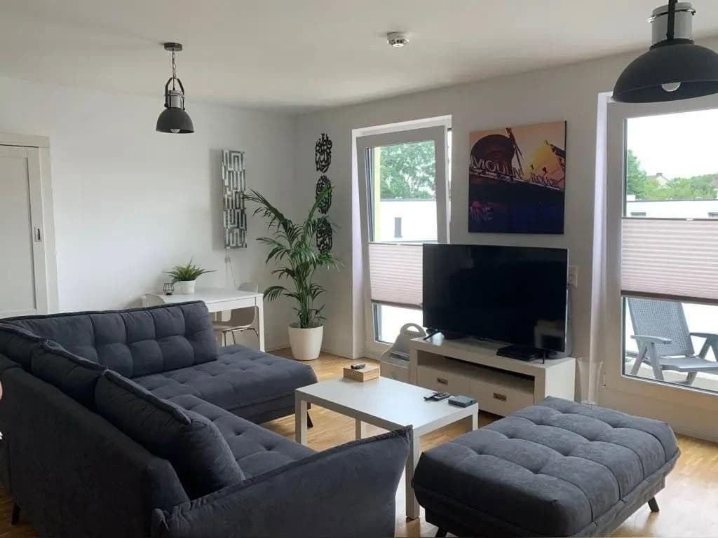 Prenájom bytu 3-izbový 74 m², Köln, Severné Porýnie - Westfálsko Prenájom bytu 3-izbový 74 m², Köln, Severné Porýnie - Westfálsko