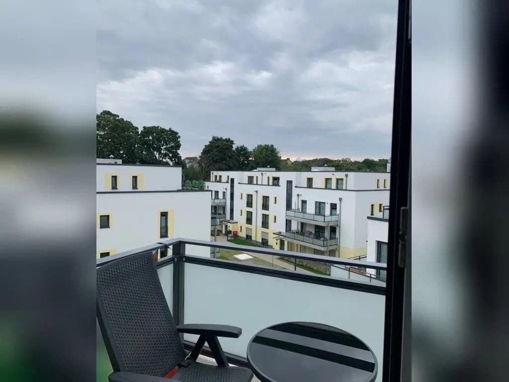 Prenájom bytu 3-izbový 74 m², Köln, Severné Porýnie - Westfálsko Prenájom bytu 3-izbový 74 m², Köln, Severné Porýnie - Westfálsko
