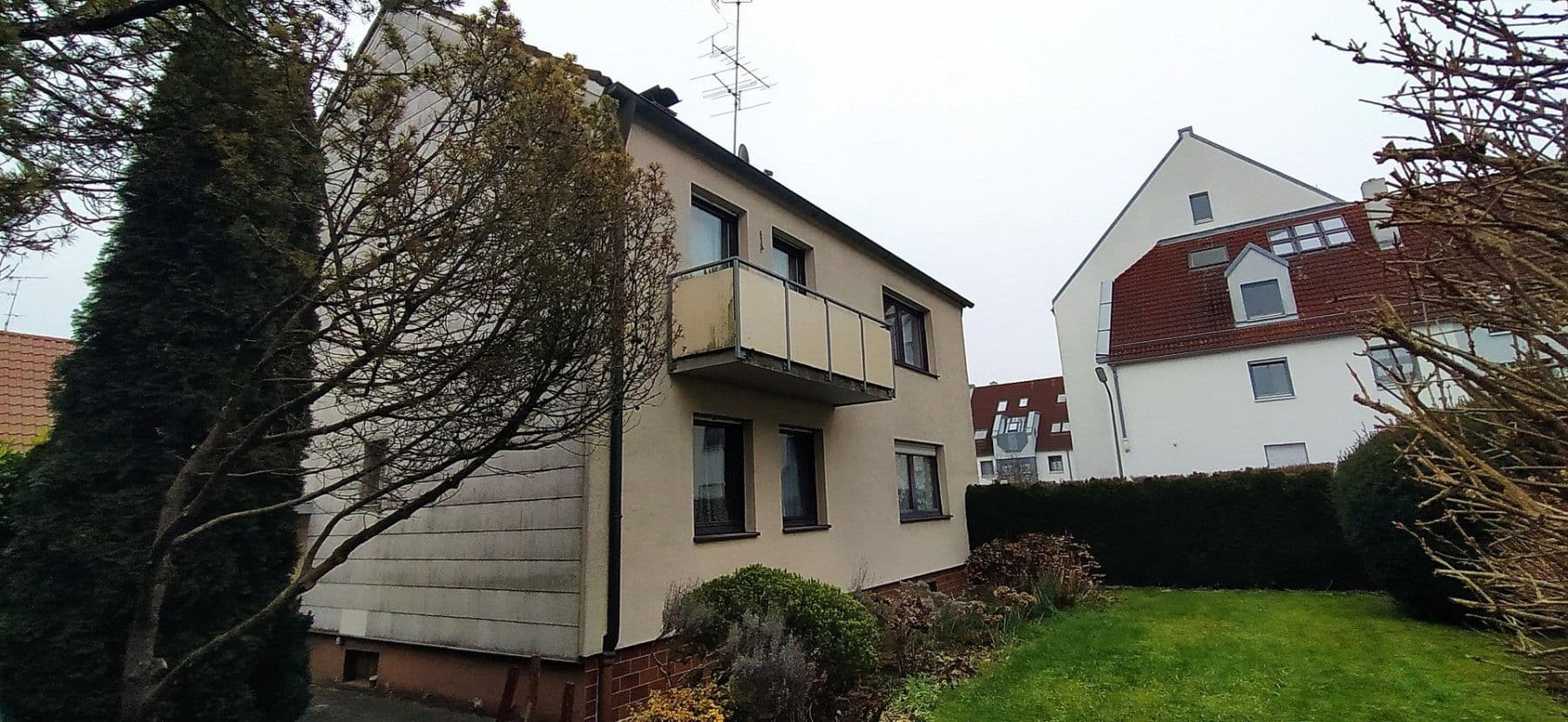 Predaj domu 160 m², pozemek 681 m², Wartenburgerstraße 58, Augsburg-Lechhausen, Bavorsko Predaj domu 160 m², pozemek 681 m², Wartenburgerstraße 58, Augsburg-Lechhausen, Bavorsko