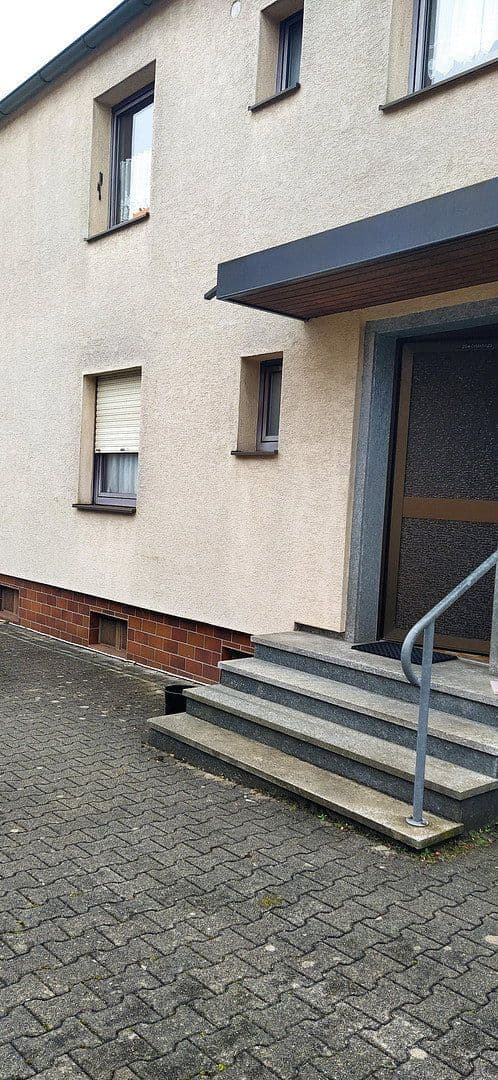 Predaj domu 160 m², pozemek 681 m², Wartenburgerstraße 58, Augsburg-Lechhausen, Bavorsko Predaj domu 160 m², pozemek 681 m², Wartenburgerstraße 58, Augsburg-Lechhausen, Bavorsko