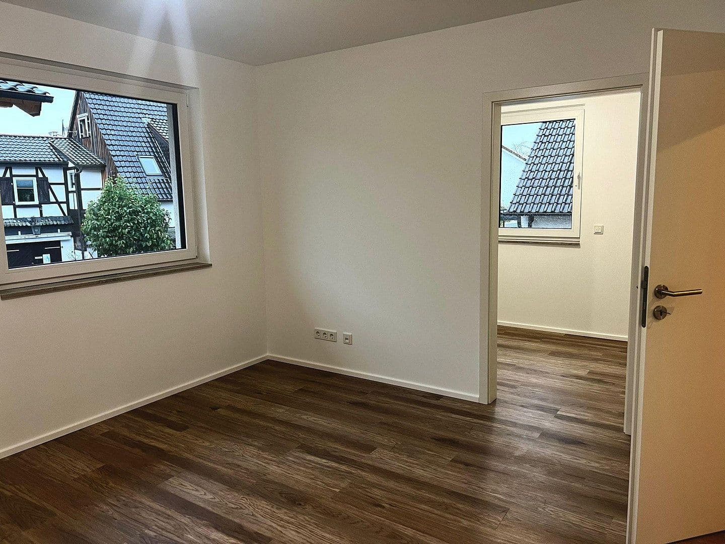 Prenájom domu 145 m², pozemek 195 m², Lohmar, Severné Porýnie - Westfálsko Prenájom domu 145 m², pozemek 195 m², Lohmar, Severné Porýnie - Westfálsko