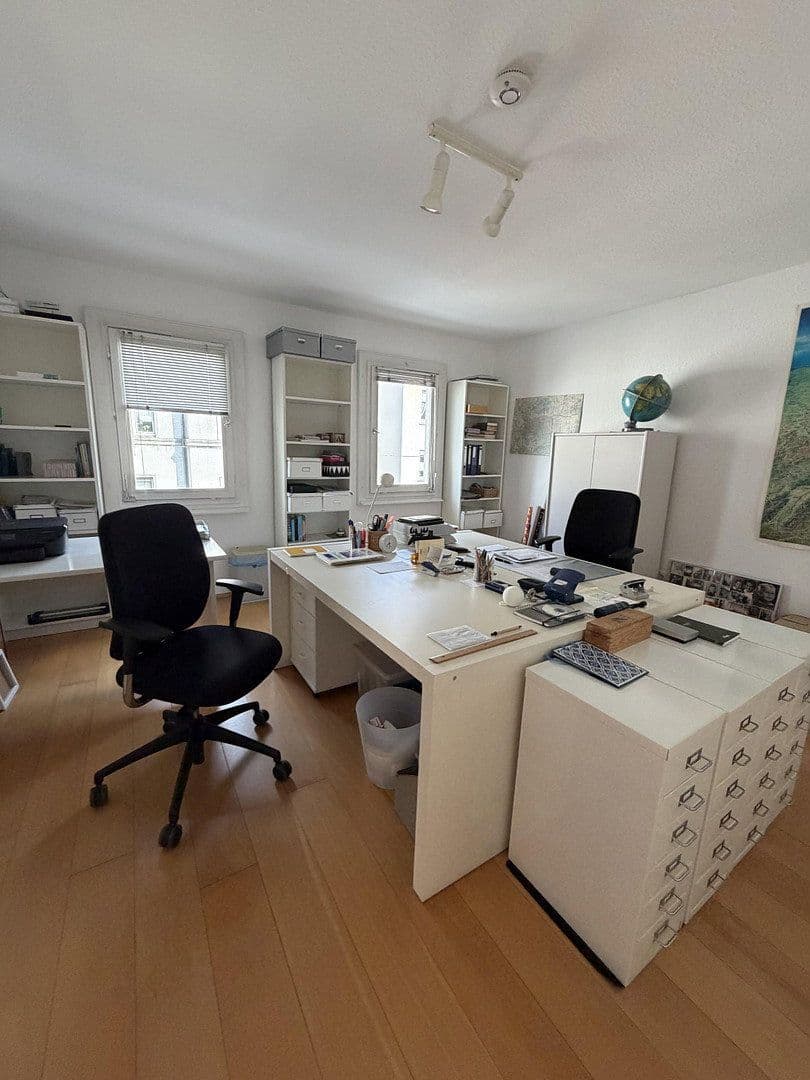 Prenájom domu 220 m², pozemek 200 m², Ruhrstr. 34, Witten, Severné Porýnie - Westfálsko Prenájom domu 220 m², pozemek 200 m², Ruhrstr. 34, Witten, Severné Porýnie - Westfálsko