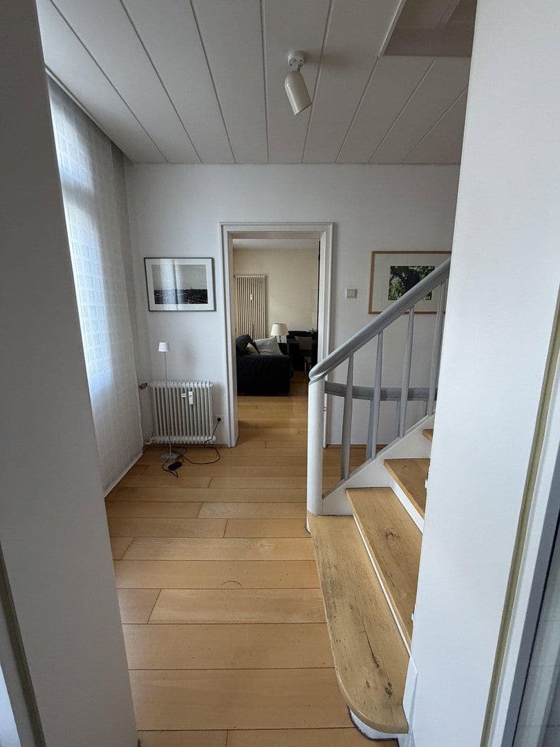 Prenájom domu 220 m², pozemek 200 m², Ruhrstr. 34, Witten, Severné Porýnie - Westfálsko Prenájom domu 220 m², pozemek 200 m², Ruhrstr. 34, Witten, Severné Porýnie - Westfálsko