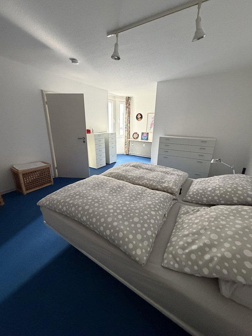 Prenájom domu 220 m², pozemek 200 m², Ruhrstr. 34, Witten, Severné Porýnie - Westfálsko Prenájom domu 220 m², pozemek 200 m², Ruhrstr. 34, Witten, Severné Porýnie - Westfálsko