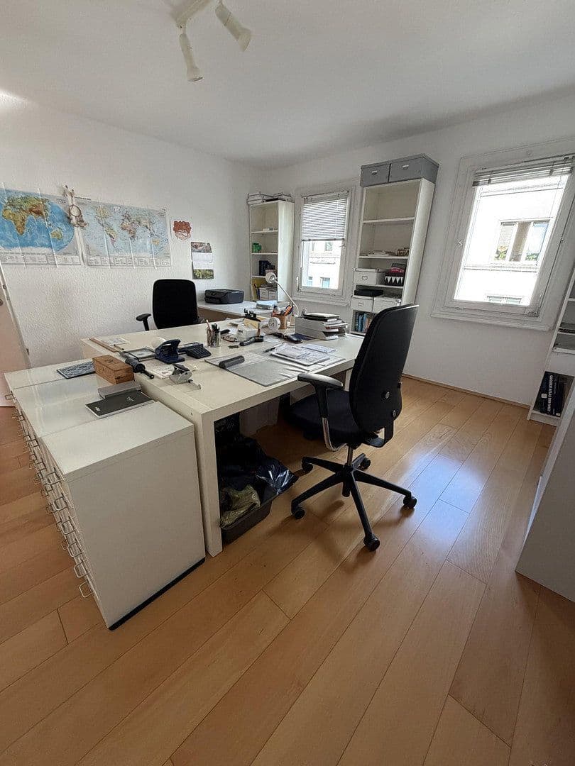 Prenájom domu 220 m², pozemek 200 m², Ruhrstr. 34, Witten, Severné Porýnie - Westfálsko Prenájom domu 220 m², pozemek 200 m², Ruhrstr. 34, Witten, Severné Porýnie - Westfálsko