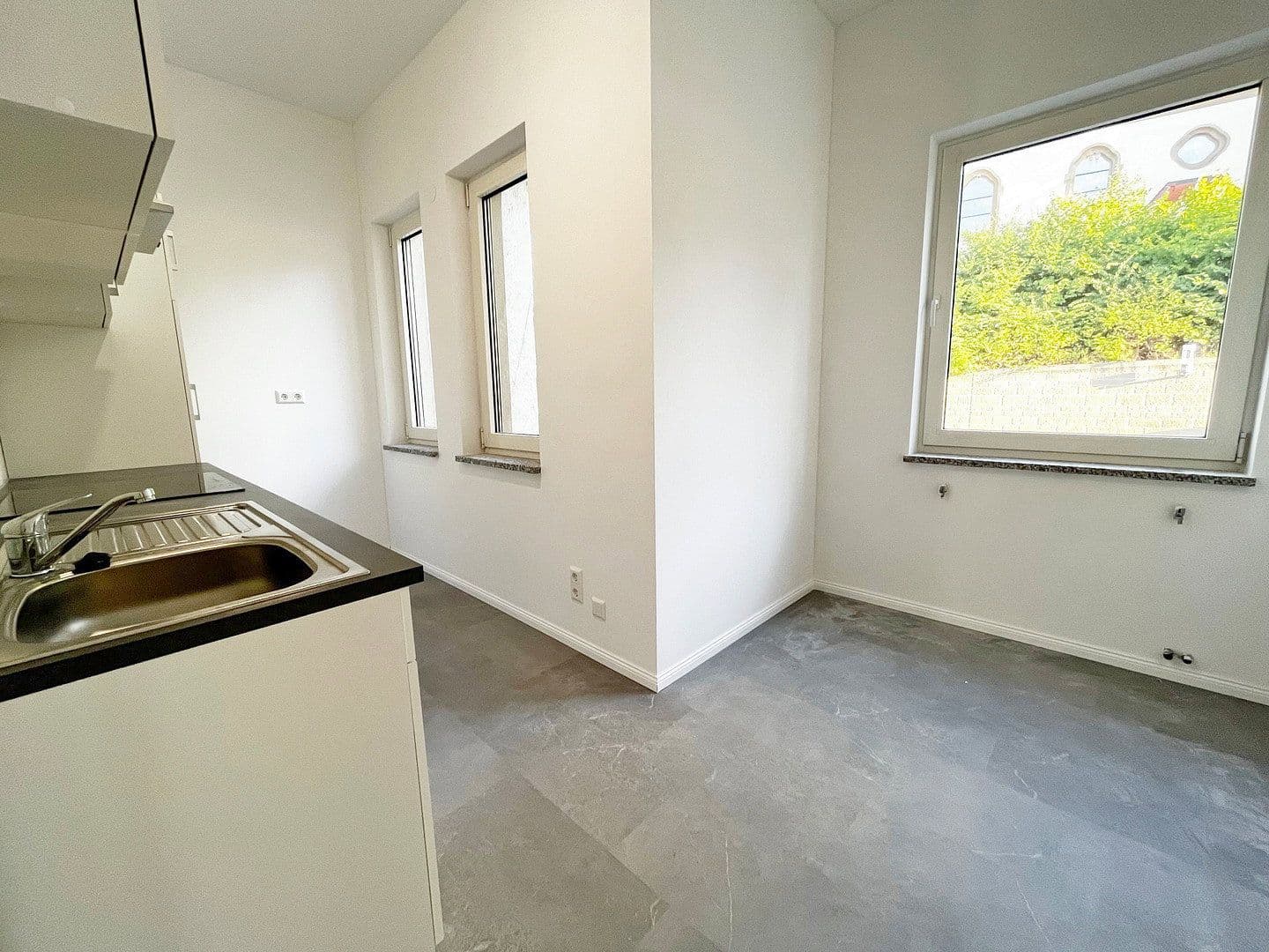 Prenájom bytu 4-izbový 96 m², Ilsfeld, Bádensko-Wurttembersko Prenájom bytu 4-izbový 96 m², Ilsfeld, Bádensko-Wurttembersko