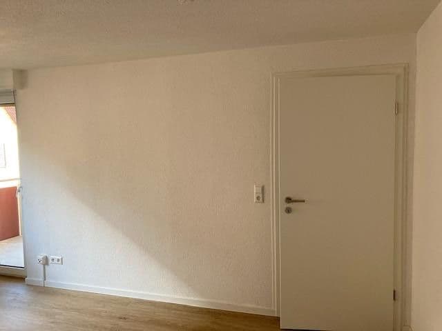 Prenájom bytu 1-izbový 31 m², Kaiserslautern, Porýnie-Falcko Prenájom bytu 1-izbový 31 m², Kaiserslautern, Porýnie-Falcko
