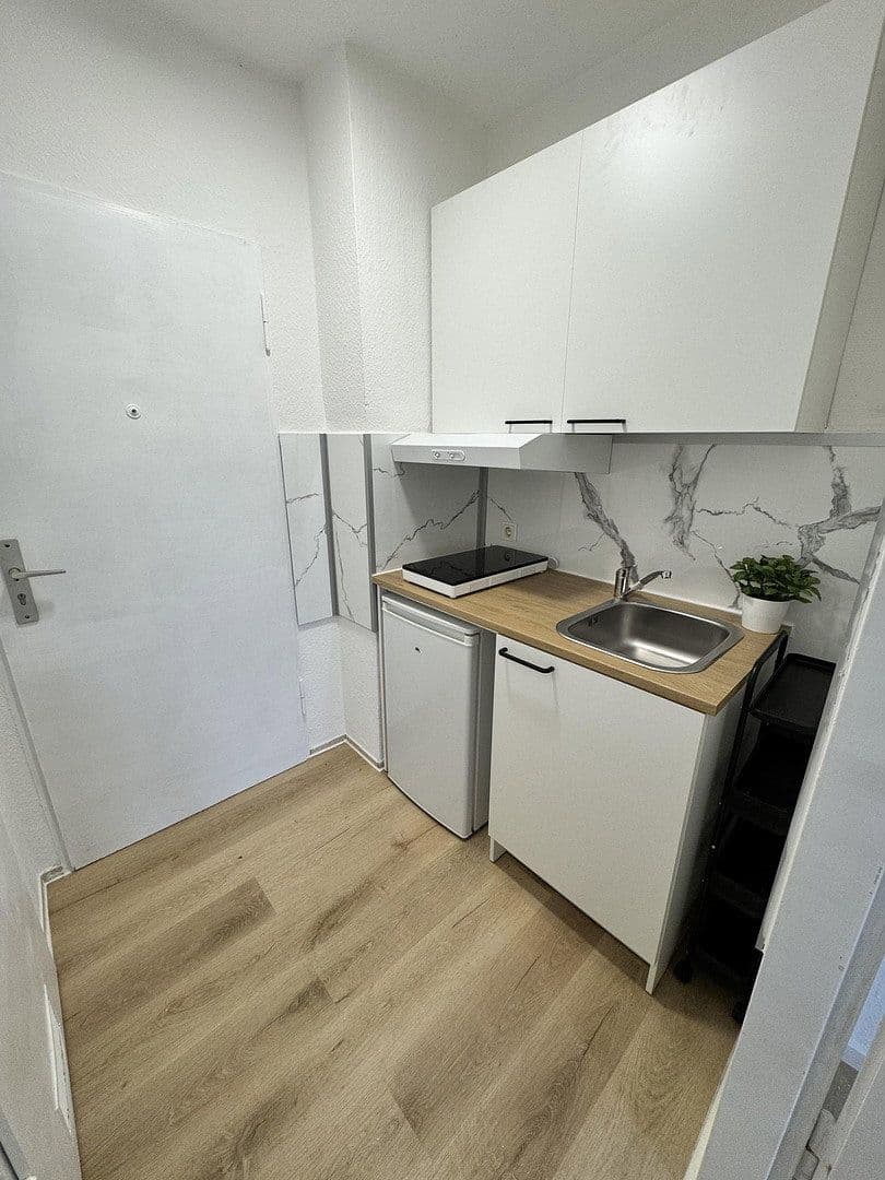 Prenájom bytu 1-izbový 26 m², Dompfaffstraße 140, Erlangen, Bavorsko Prenájom bytu 1-izbový 26 m², Dompfaffstraße 140, Erlangen, Bavorsko