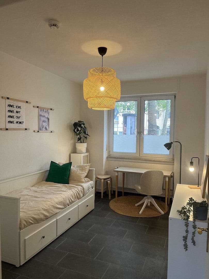 Prenájom bytu 2-izbový 45 m², Kaiser-Wilhelm-Ring 37, Mainz, Porýnie-Falcko Prenájom bytu 2-izbový 45 m², Kaiser-Wilhelm-Ring 37, Mainz, Porýnie-Falcko