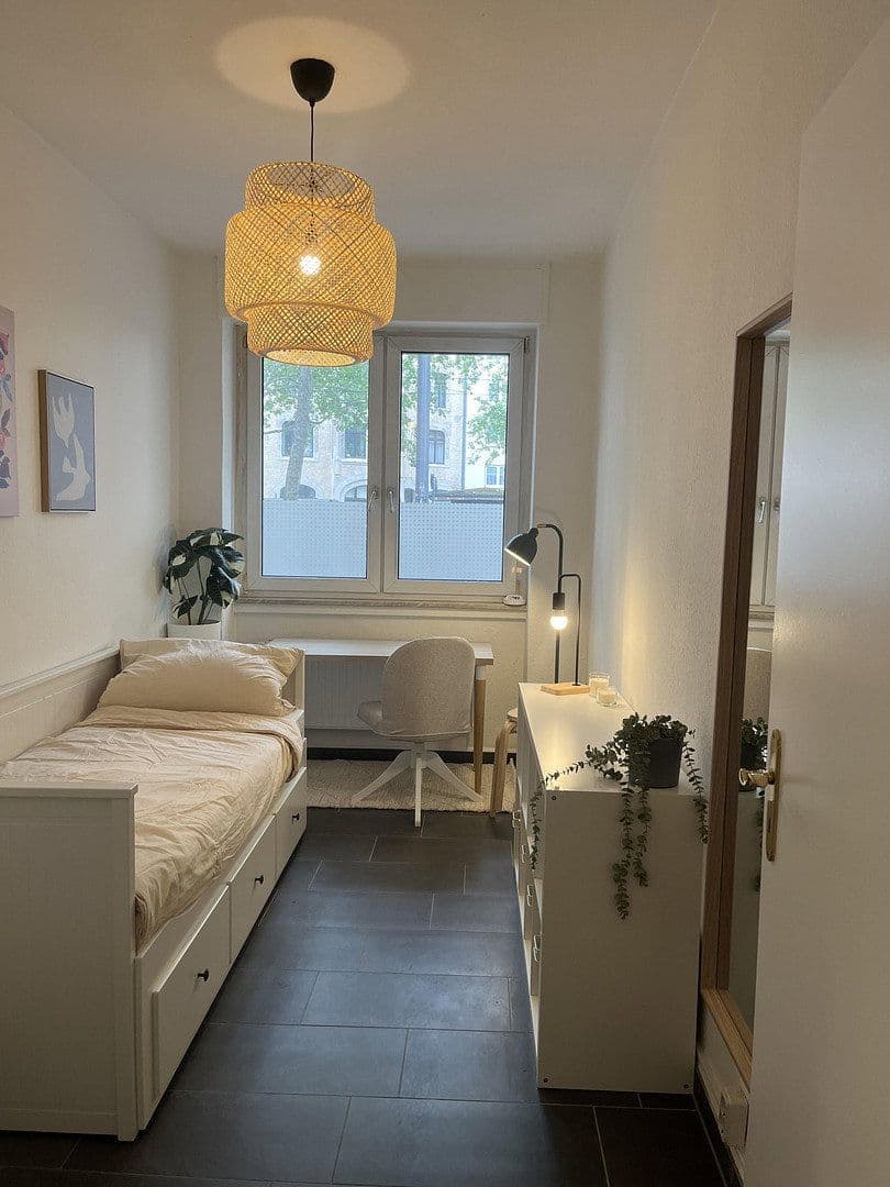 Prenájom bytu 2-izbový 45 m², Kaiser-Wilhelm-Ring 37, Mainz, Porýnie-Falcko Prenájom bytu 2-izbový 45 m², Kaiser-Wilhelm-Ring 37, Mainz, Porýnie-Falcko