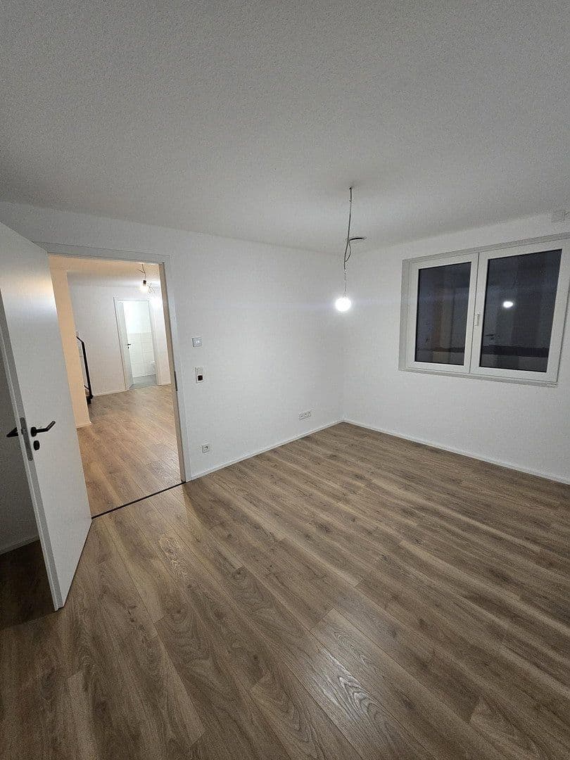 Prenájom bytu 2-izbový 52 m², Sandhausen, Bádensko-Wurttembersko Prenájom bytu 2-izbový 52 m², Sandhausen, Bádensko-Wurttembersko