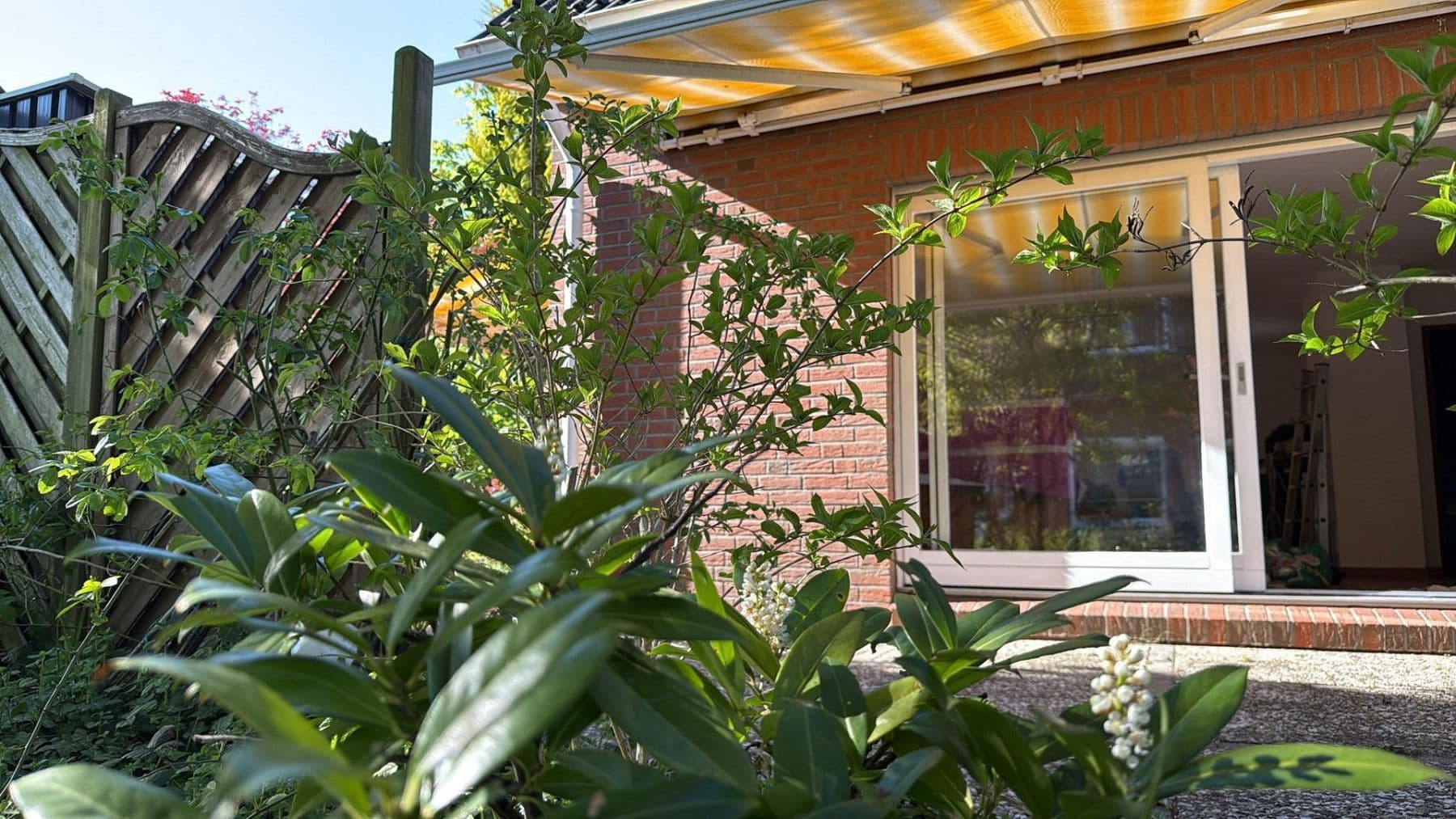 Predaj domu 160 m², pozemek 580 m², Wedel, Šlezvicko-Holštajnsko Predaj domu 160 m², pozemek 580 m², Wedel, Šlezvicko-Holštajnsko