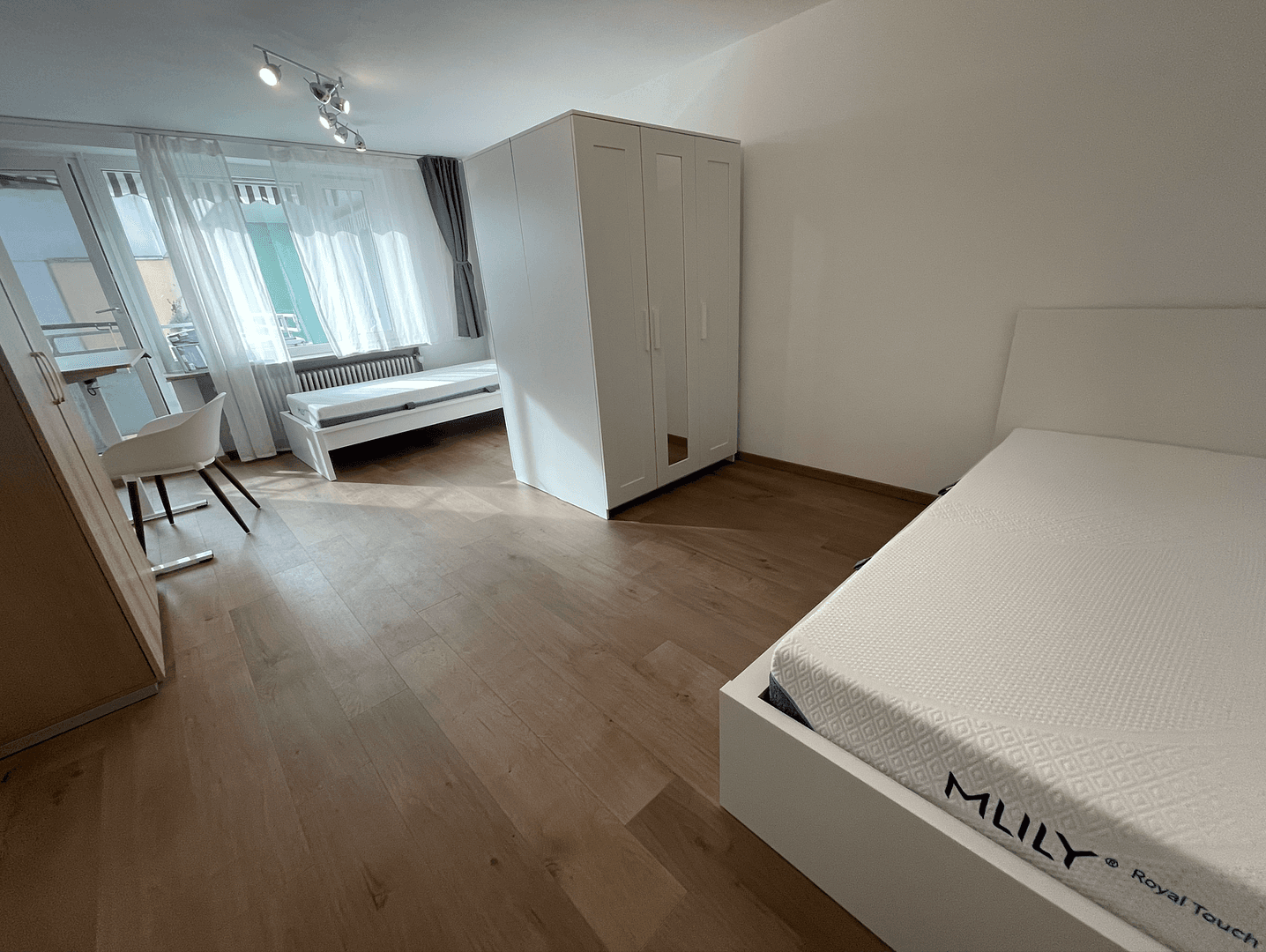 Predaj bytu 3-izbový 83 m², Dieselstr, München, Bavorsko Predaj bytu 3-izbový 83 m², Dieselstr, München, Bavorsko