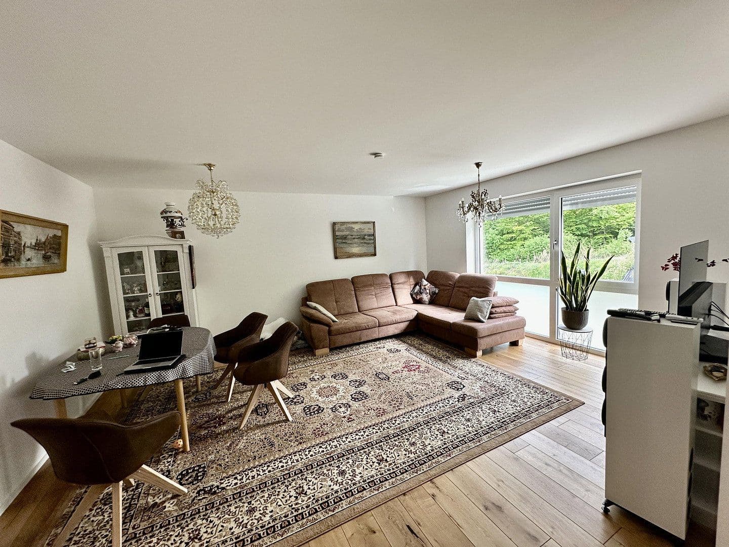 Predaj bytu 3-izbový 92 m², Buchenweg 5, Rengsdorf, Porýnie-Falcko Predaj bytu 3-izbový 92 m², Buchenweg 5, Rengsdorf, Porýnie-Falcko