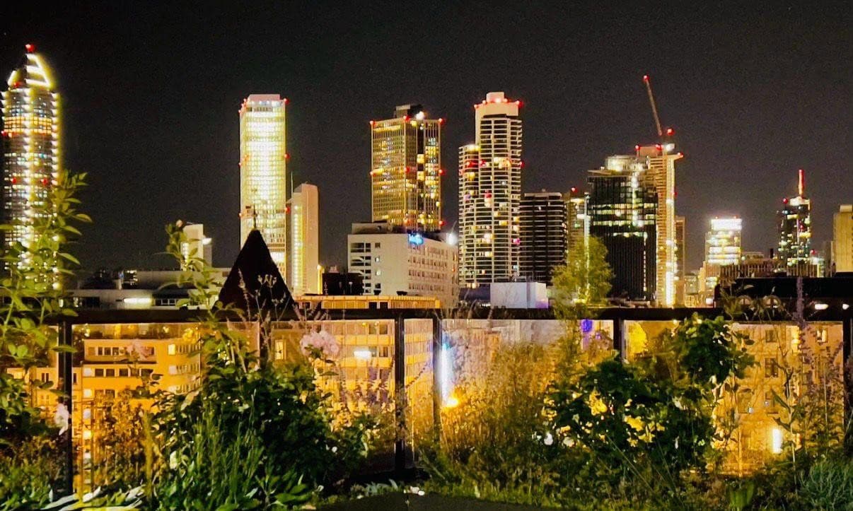 Prenájom bytu 1-izbový 20 m², Kleyerstr. 1, Frankfurt am Main, Hesensko Prenájom bytu 1-izbový 20 m², Kleyerstr. 1, Frankfurt am Main, Hesensko