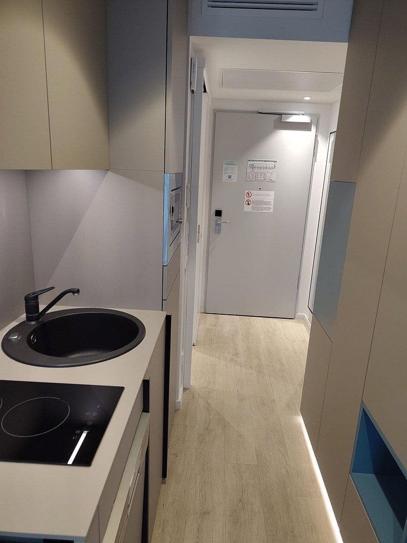 Prenájom bytu 1-izbový 20 m², Kleyerstr. 1, Frankfurt am Main, Hesensko Prenájom bytu 1-izbový 20 m², Kleyerstr. 1, Frankfurt am Main, Hesensko