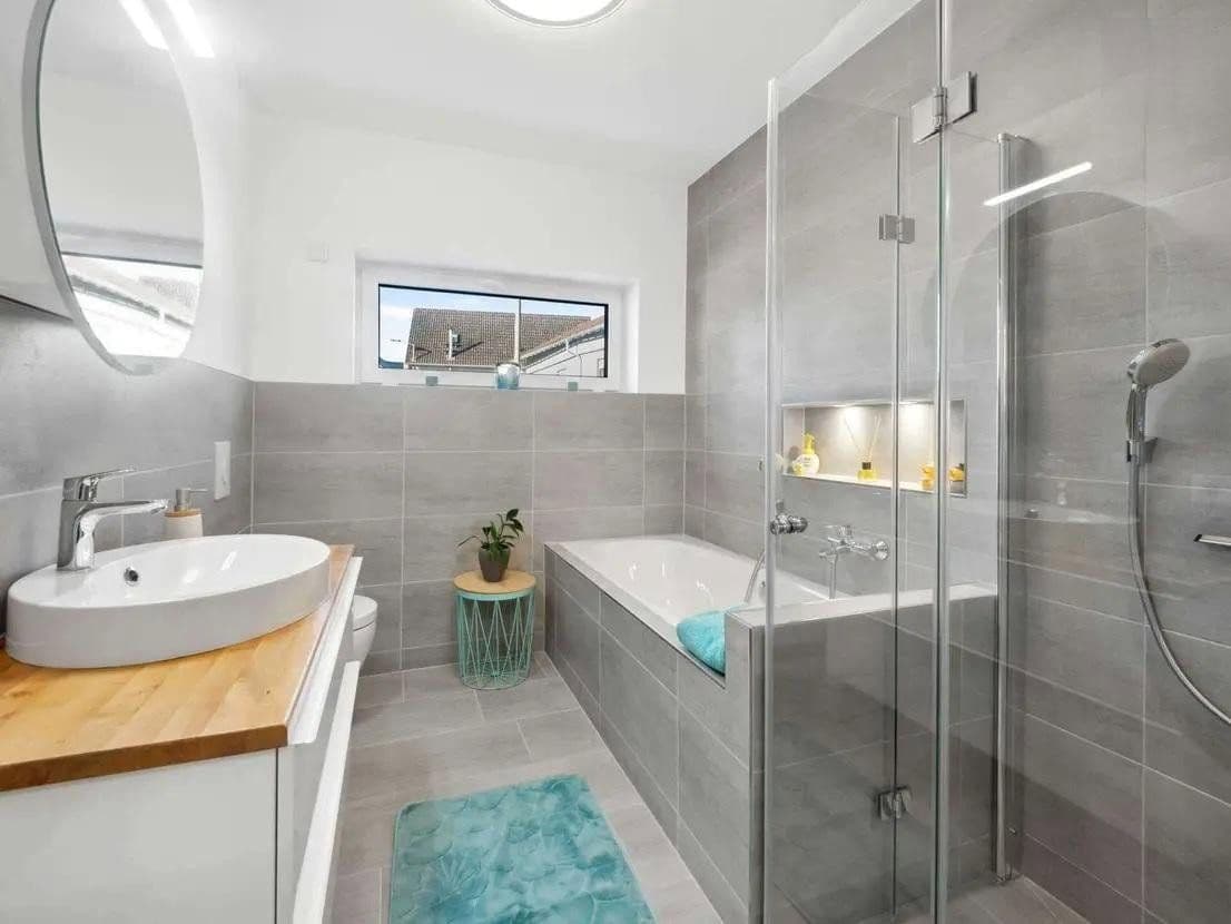 Predaj domu 253 m², pozemek 249 m², Kahl am Main, Bavorsko Predaj domu 253 m², pozemek 249 m², Kahl am Main, Bavorsko