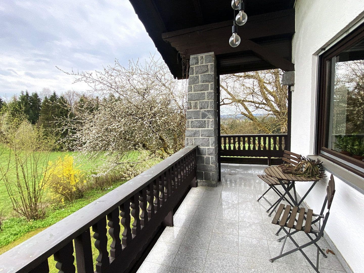 Predaj domu 189 m², pozemek 2.000 m², Fürstenstein, Bavorsko Predaj domu 189 m², pozemek 2.000 m², Fürstenstein, Bavorsko