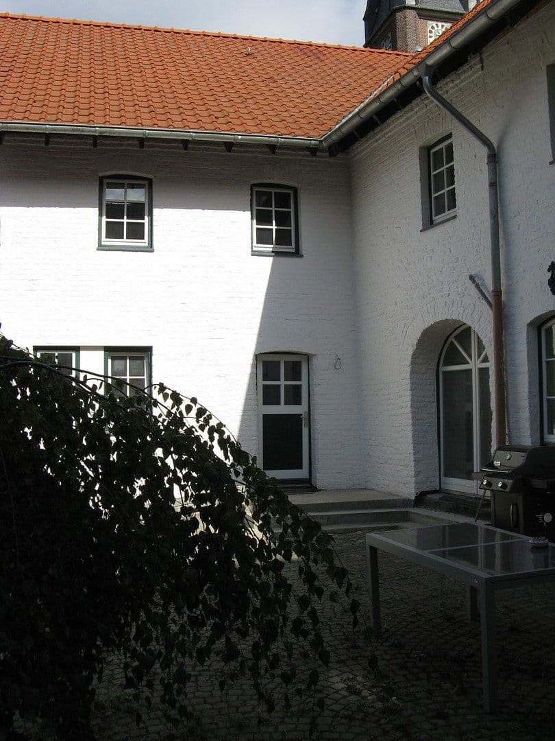 Prenájom bytu 2-izbový 86 m², Aldenhoven, Severné Porýnie - Westfálsko Prenájom bytu 2-izbový 86 m², Aldenhoven, Severné Porýnie - Westfálsko