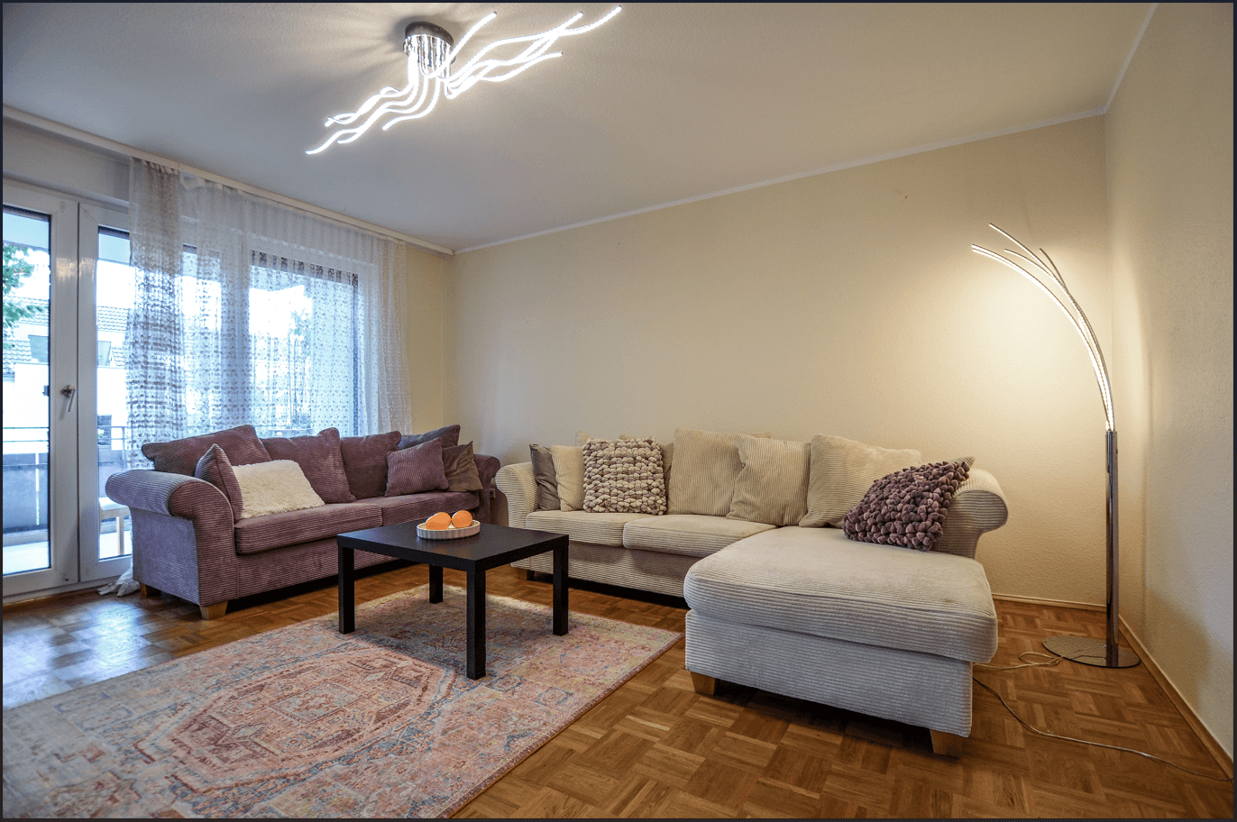 Prenájom bytu 3-izbový 75 m², Deutz-Mülheimer Str. 262B, Köln, Severné Porýnie - Westfálsko Prenájom bytu 3-izbový 75 m², Deutz-Mülheimer Str. 262B, Köln, Severné Porýnie - Westfálsko