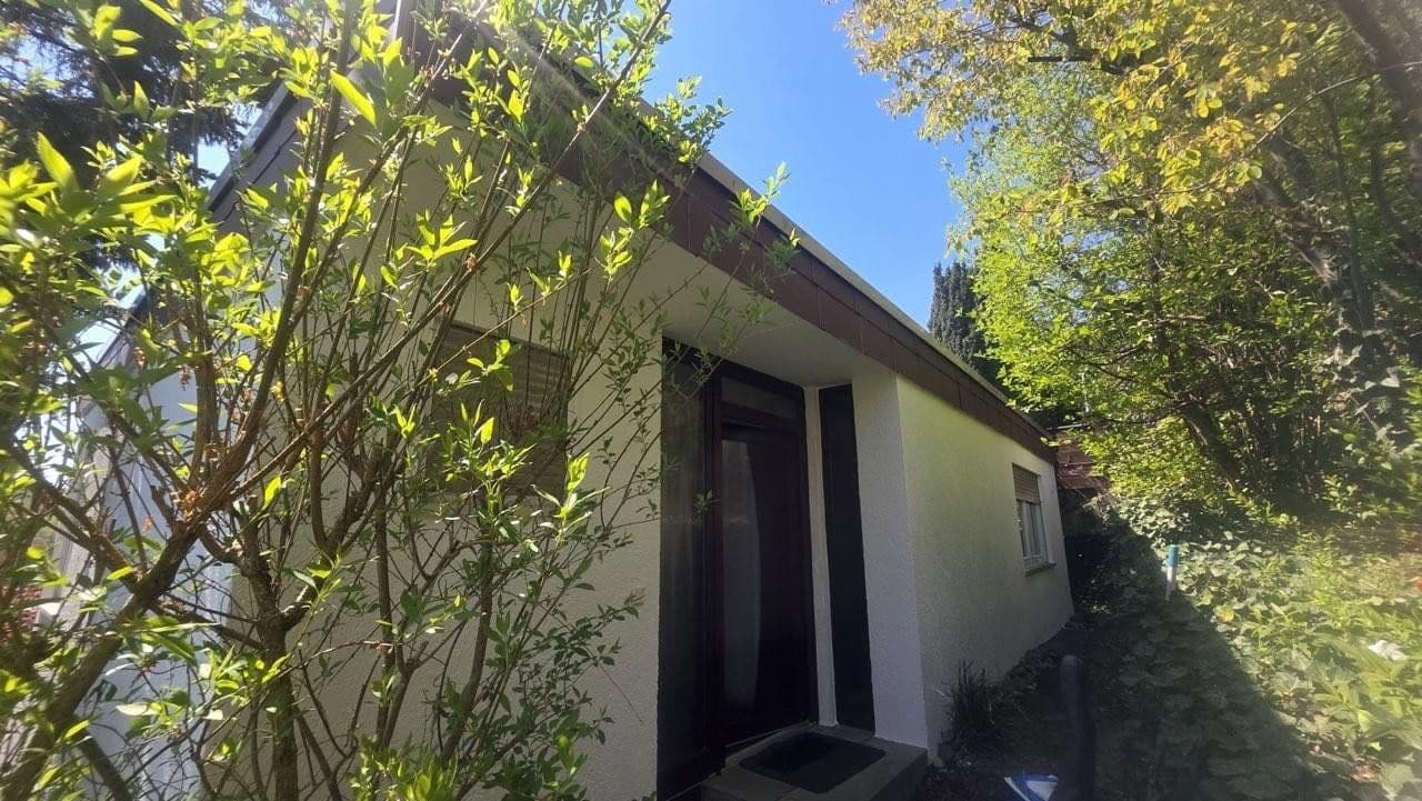 Predaj domu 152 m², pozemek 443 m², Einsteinstraße 78, Leonberg, Bádensko-Wurttembersko Predaj domu 152 m², pozemek 443 m², Einsteinstraße 78, Leonberg, Bádensko-Wurttembersko