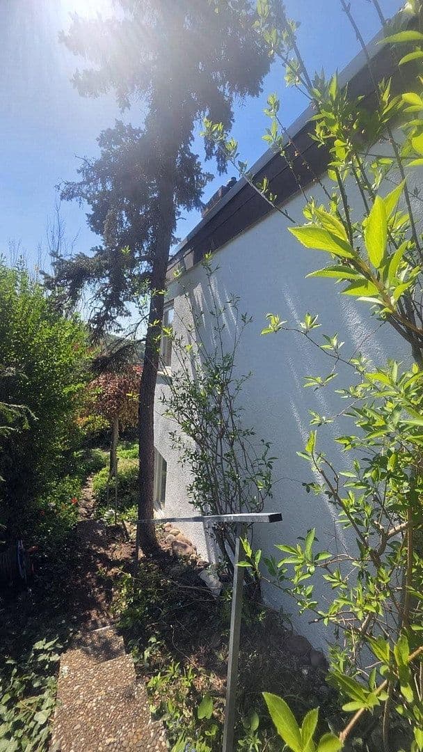 Predaj domu 152 m², pozemek 443 m², Einsteinstraße 78, Leonberg, Bádensko-Wurttembersko Predaj domu 152 m², pozemek 443 m², Einsteinstraße 78, Leonberg, Bádensko-Wurttembersko